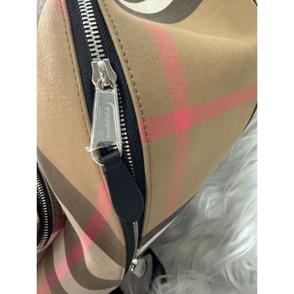 Burberry Jeff Check Canvas Backpack With Zip Closure & Front Pocket - Picture 5 of 16